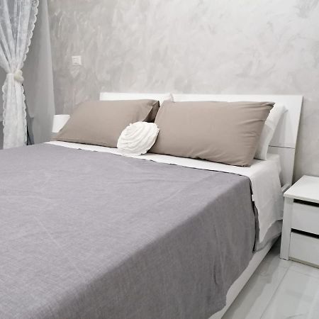 那不勒斯Centro Storico Casa Elegante Per Famiglia别墅 外观 照片
