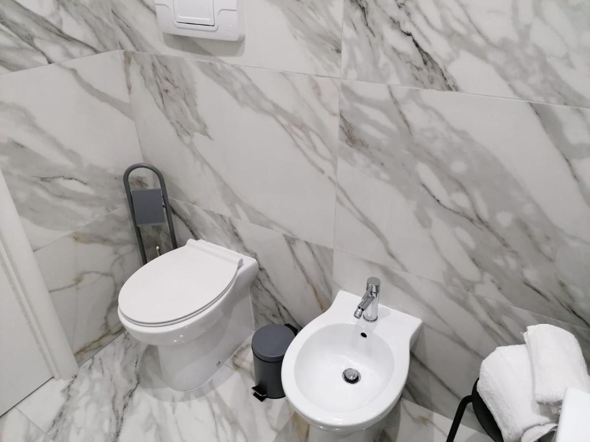 那不勒斯Centro Storico Casa Elegante Per Famiglia别墅 外观 照片