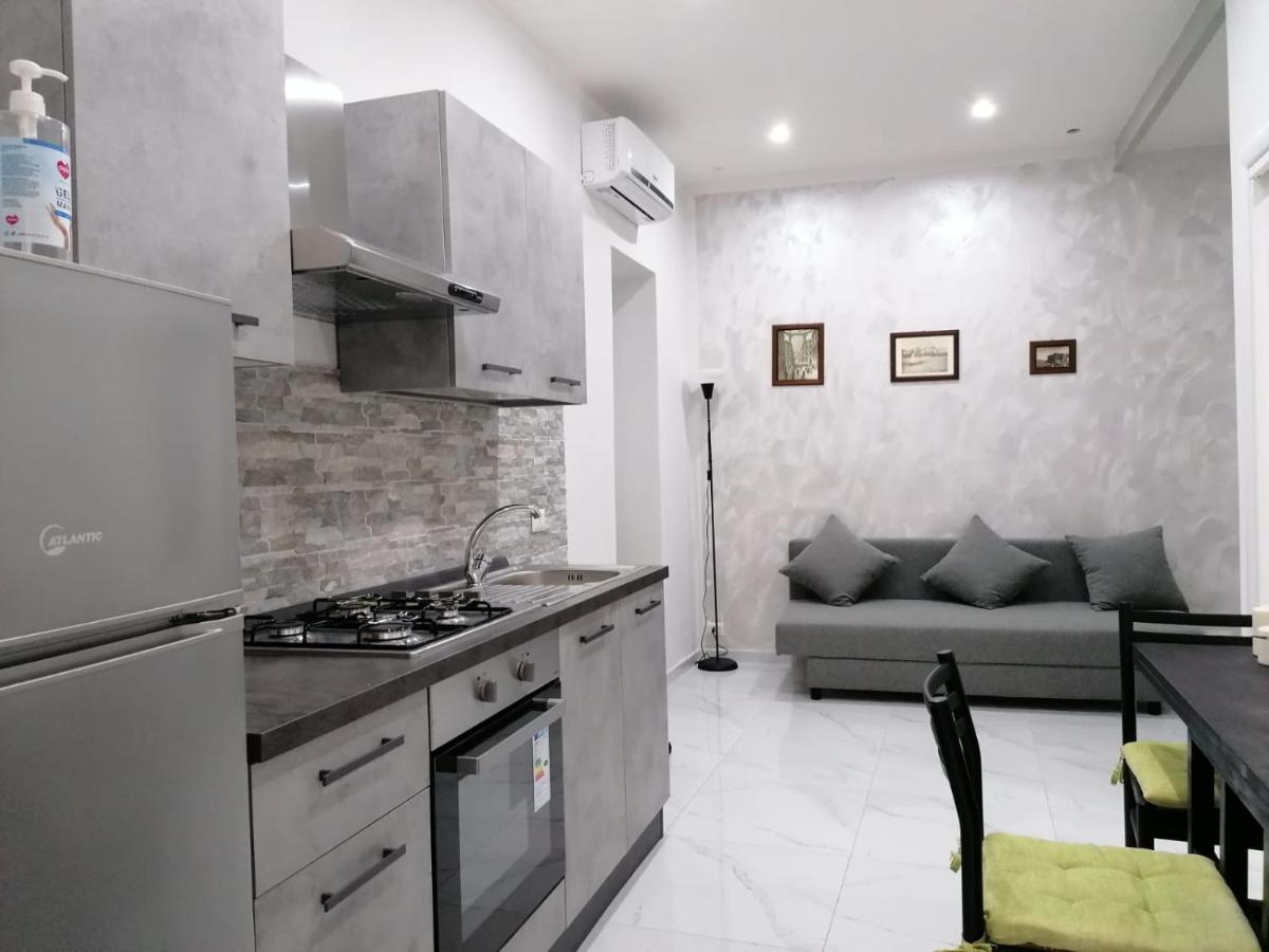 那不勒斯Centro Storico Casa Elegante Per Famiglia别墅 外观 照片