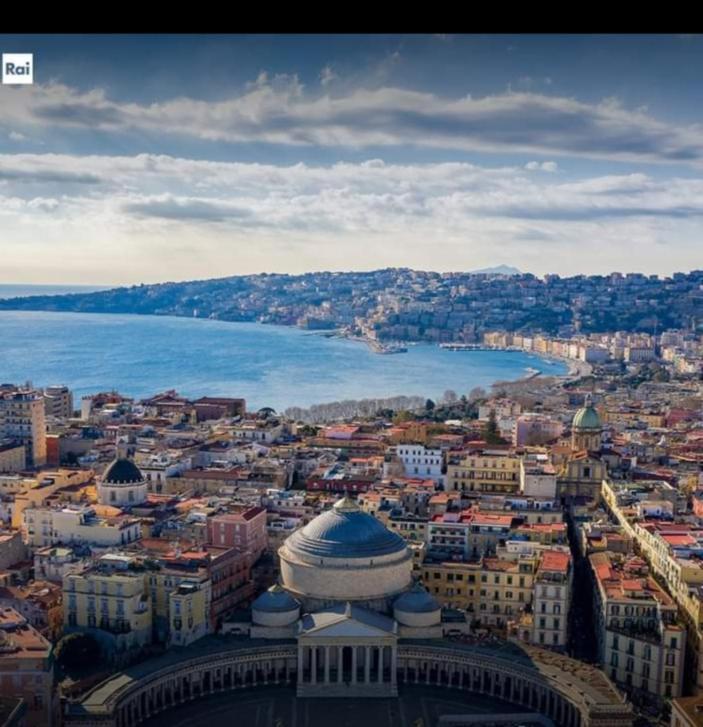 那不勒斯Centro Storico Casa Elegante Per Famiglia别墅 外观 照片